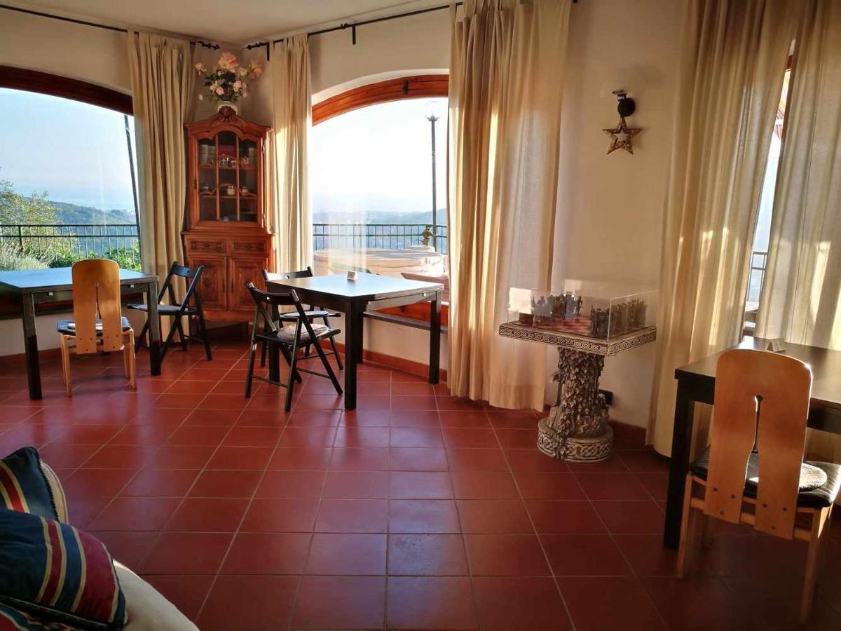 La Terrazza Sui Fieschi Bed & Breakfast 3*